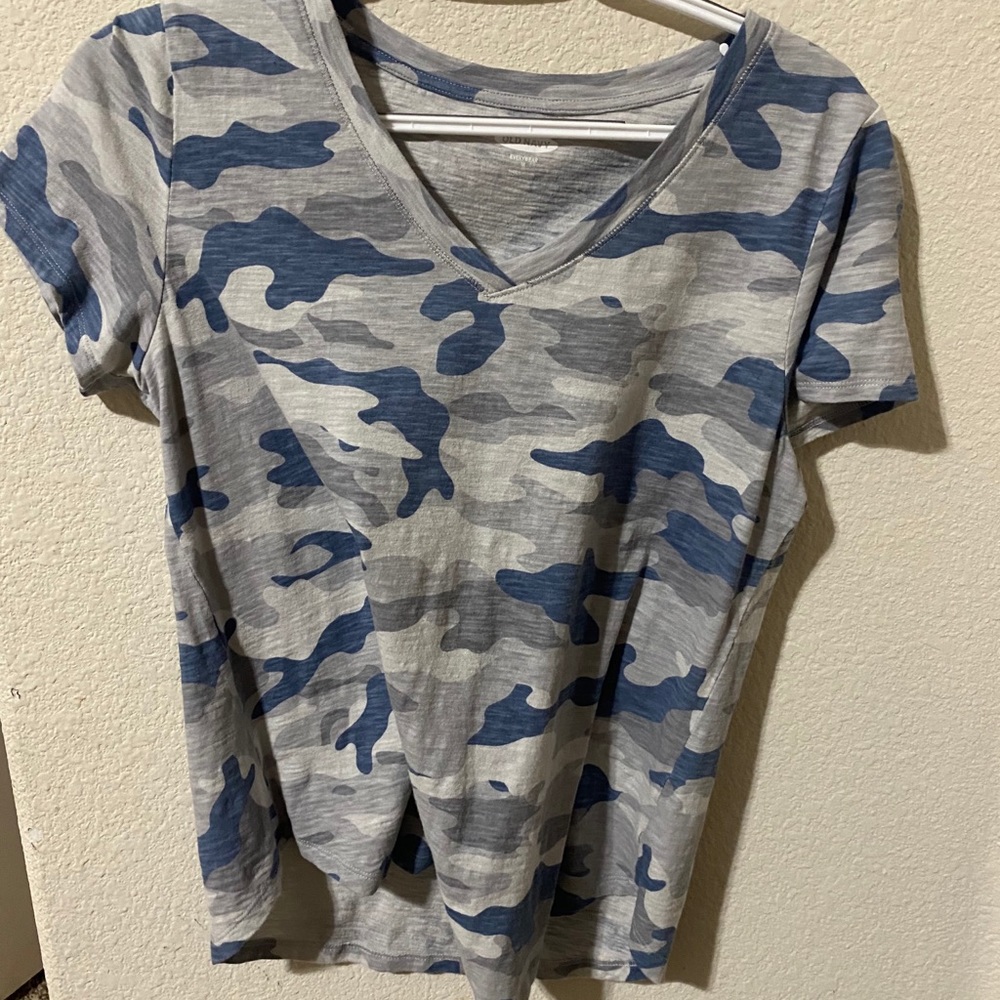 muted blue camo v neck